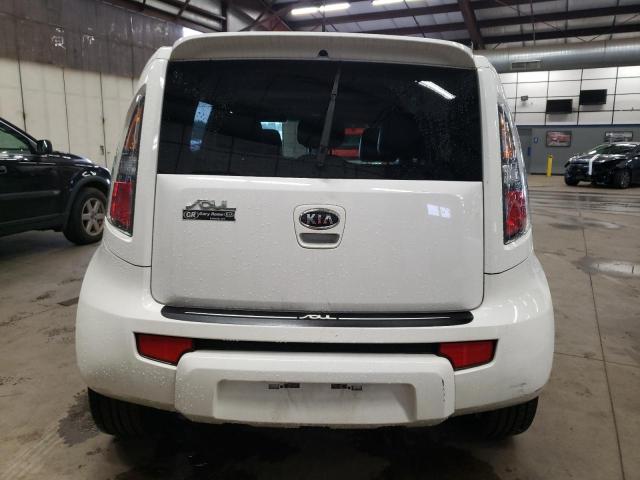 KNDJT2A20B7727205 - 2011 KIA SOUL + WHITE photo 6