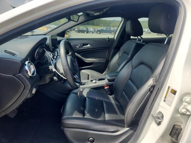 WDCTG4EB5JJ486434 - 2018 MERCEDES-BENZ GLA 250 Ақ фото 7