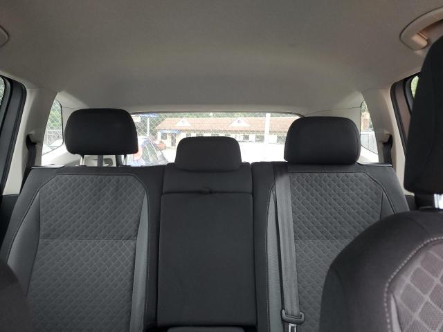 3VV0B7AX4LM158679 - 2020 VOLKSWAGEN TIGUAN S Plata foto 10