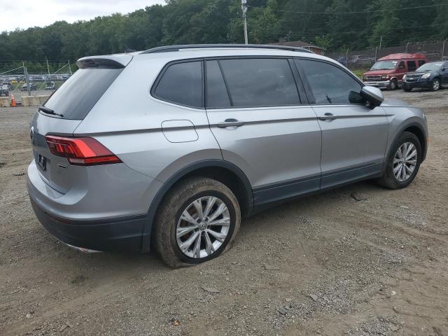 3VV0B7AX4LM158679 - 2020 VOLKSWAGEN TIGUAN S Plata foto 3