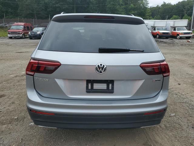 3VV0B7AX4LM158679 - 2020 VOLKSWAGEN TIGUAN S Plata foto 6