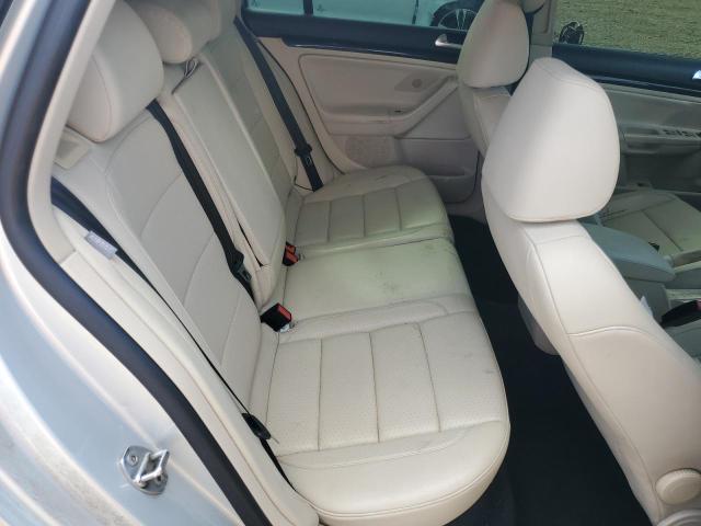 3VWML8AJ9BM702409 - 2011 VOLKSWAGEN JETTA TDI SILVER photo 10