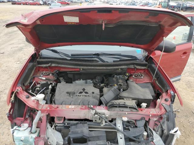 JA4AD2A34JZ035564 - 2018 MITSUBISHI OUTLANDER ES RED photo 12