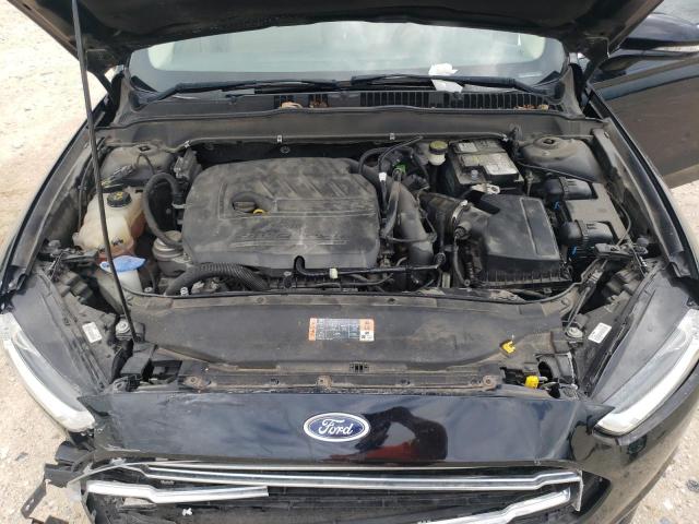 3FA6P0HD0GR354906 - 2016 FORD FUSION SE BLACK photo 11