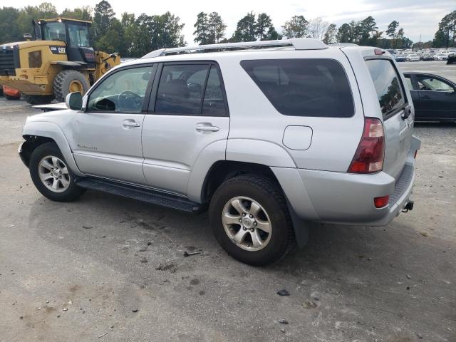 JTEBU14R950075522 - 2005 TOYOTA 4RUNNER SR5 SILVER photo 2