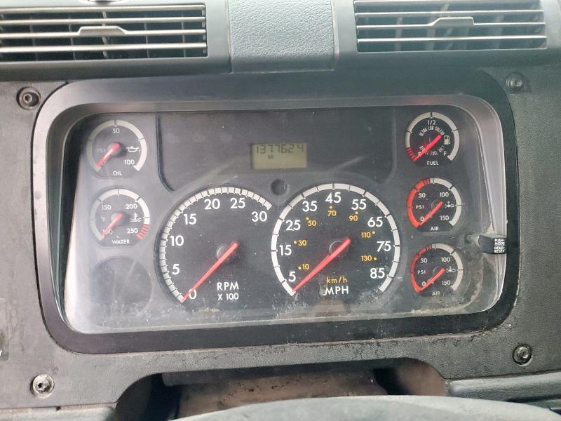 1FUJGLDR49LAC0815 - 2009 FREIGHTLINER CASCADIA 1 Ağ foto 8