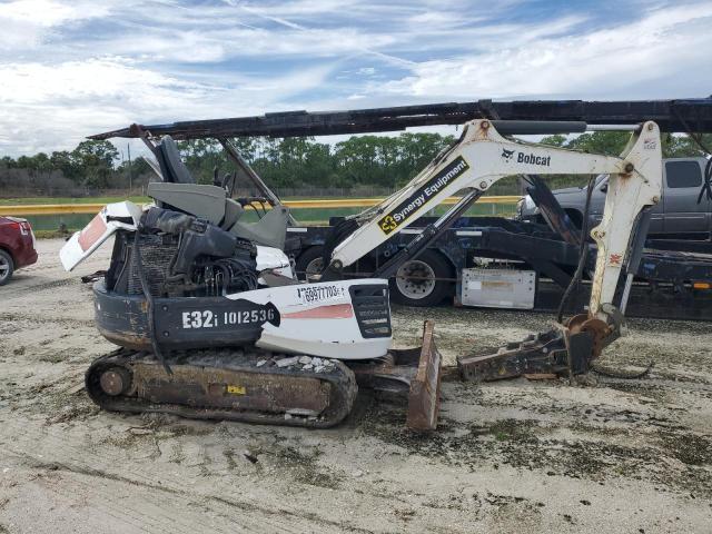 AUYJ11867 - 2016 BOBCAT E32I WHITE photo 9