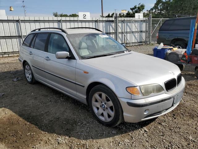 WBAAX13433PJ00493 - 2003 BMW 325 IT GRAY photo 4