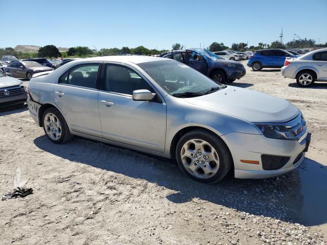 3FAHP0HA6AR210699 - 2010 FORD FUSION SE SILVER photo 4