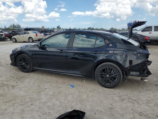 4T1DAACK3SU592096 - 2025 TOYOTA CAMRY XSE BLACK photo 2
