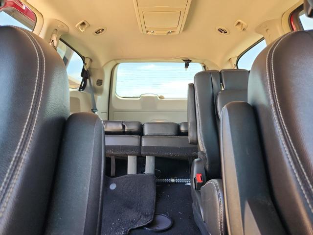 2C4RC1BG6ER348249 - 2014 CHRYSLER TOWN & COU TOURING RED photo 10