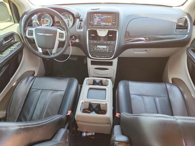 2C4RC1BG6ER348249 - 2014 CHRYSLER TOWN & COU TOURING RED photo 8