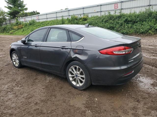 3FA6P0LUXKR108008 - 2019 FORD FUSION SE CHARCOAL photo 2