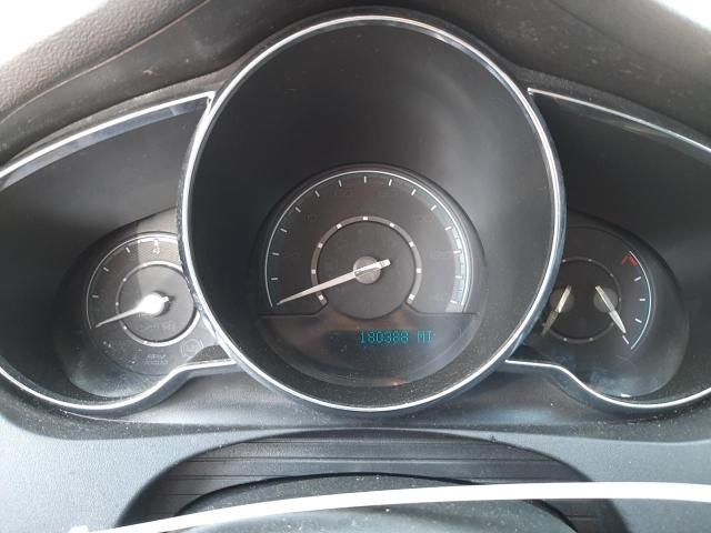 1G1ZH57B38F235644 - 2008 CHEVROLET MALIBU 1LT WHITE photo 9