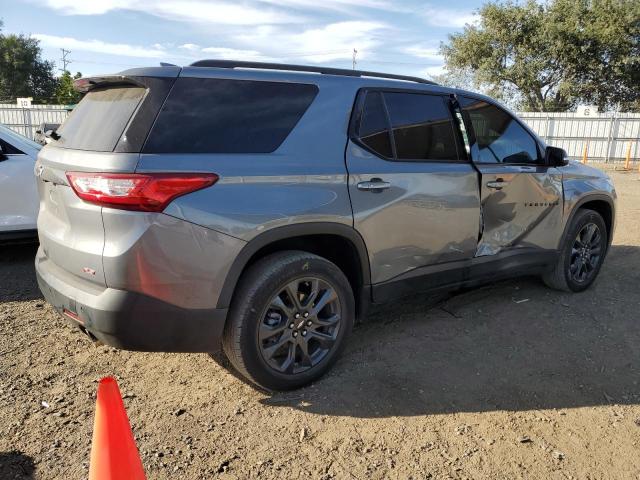 1GNERJKW5MJ122945 - 2021 CHEVROLET TRAVERSE RS GRAY photo 3