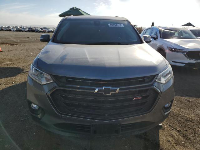 1GNERJKW5MJ122945 - 2021 CHEVROLET TRAVERSE RS GRAY photo 5