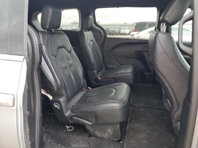 2C4RC1BG7LR142127 - 2020 CHRYSLER PACIFICA TOURING L SILVER photo 11