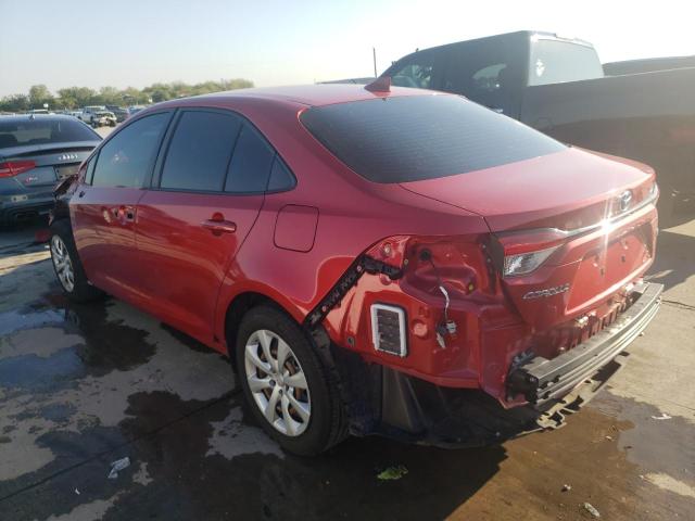 JTDEPRAE1LJ032115 - 2020 TOYOTA COROLLA LE RED photo 2