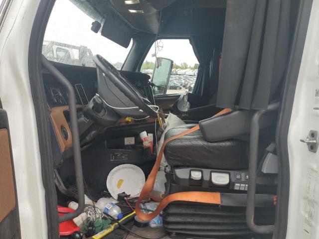 3AKJHHDR0MSMM3433 - 2021 FREIGHTLINER CASCADIA 1 WHITE photo 5