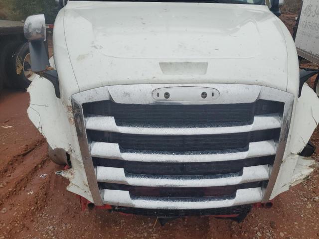 3AKJHHDR0MSMM3433 - 2021 FREIGHTLINER CASCADIA 1 WHITE photo 7