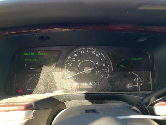 1LNHM81W94Y604173 - 2004 LINCOLN TOWN CAR EXECUTIVE GREEN photo 9