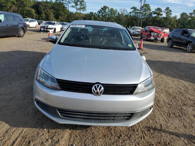 3VWD17AJ9EM247064 - 2014 VOLKSWAGEN JETTA SE SILVER photo 5