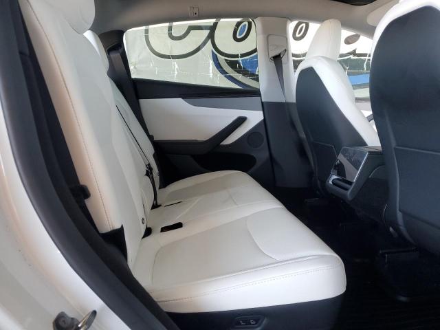 7SAYGDEE3TF348054 - 2026 TESLA MODEL Y WHITE photo 10