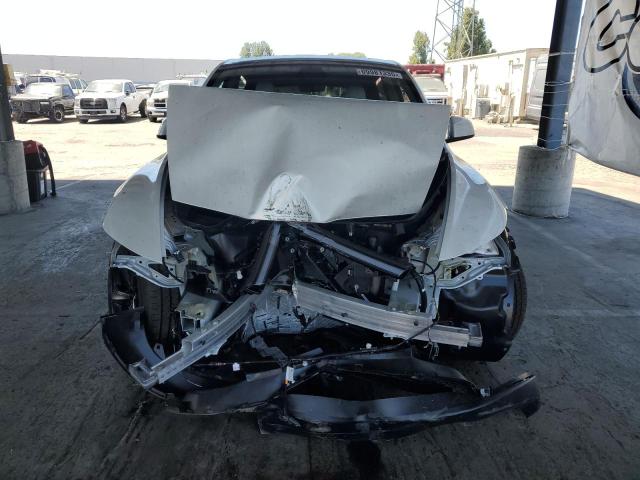 7SAYGDEE3TF348054 - 2026 TESLA MODEL Y WHITE photo 5