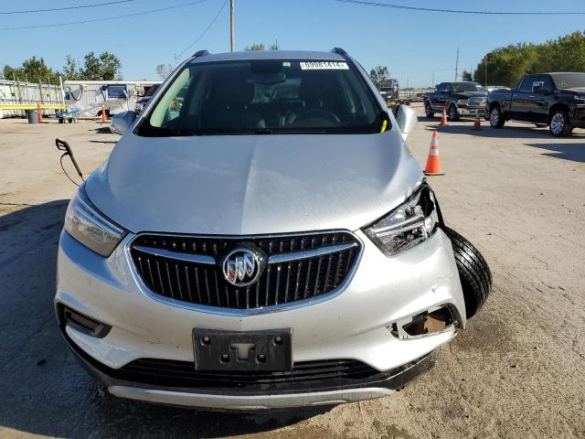 KL4CJASB1KB796869 - 2019 BUICK ENCORE PREFERRED SILVER photo 5