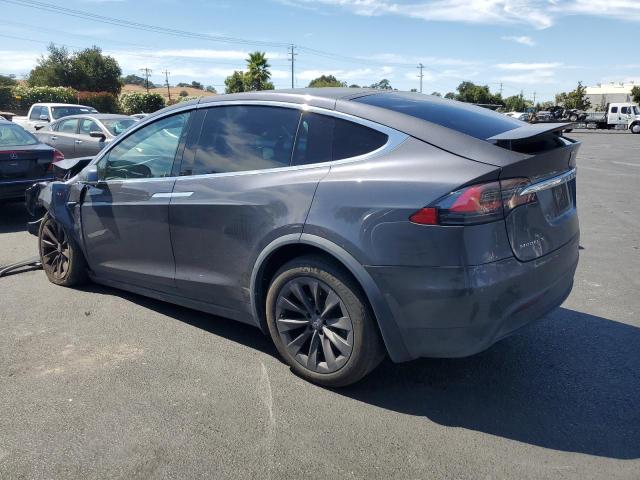 5YJXCBE21JF136877 - 2018 TESLA MODEL X Boz foto 2