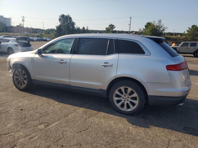 2LMHJ5FK2FBL00524 - 2015 LINCOLN MKT SILVER photo 2