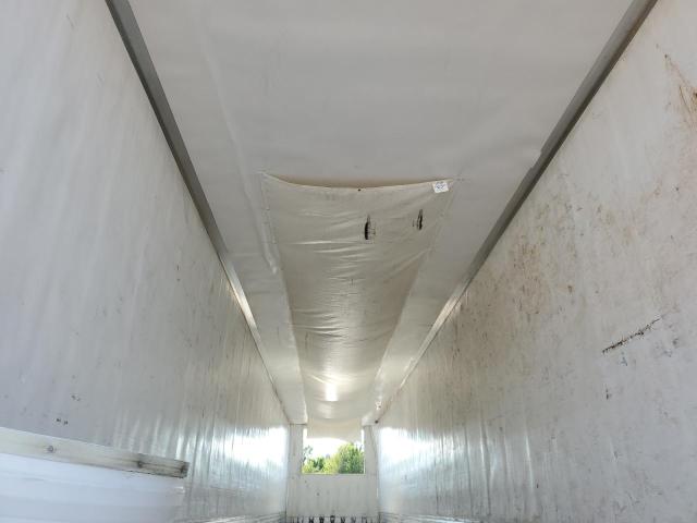 1UYVS2537N2658314 - 2022 UTILITY VS2RA WHITE photo 6