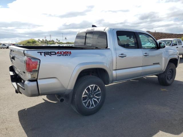 3TYCZ5AN2NT091694 - 2022 TOYOTA TACOMA DOUBLE CAB SILVER photo 3