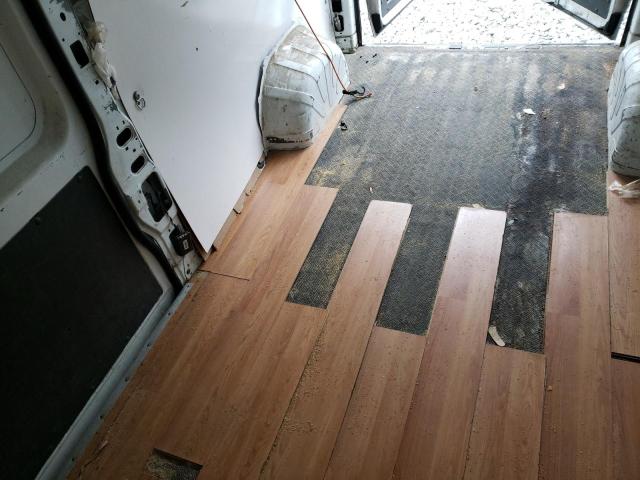 3C6TRVDG2JE154975 - 2018 RAM PROMASTER 2500 HIGH თეთრი ფოტო 10