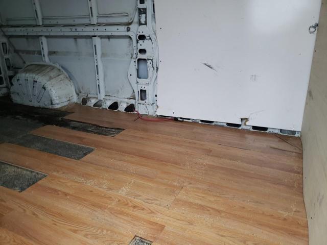 3C6TRVDG2JE154975 - 2018 RAM PROMASTER 2500 HIGH თეთრი ფოტო 11