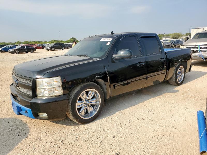 2011 CHEVROLET SILVERADO K1500 LTZ, null