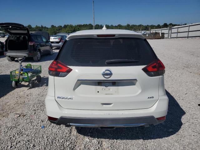 KNMAT2MV4JP567611 - 2018 NISSAN ROGUE S თეთრი ფოტო 6