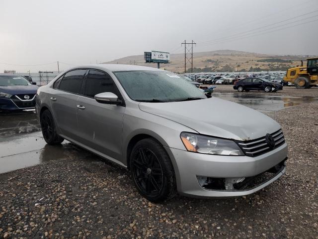 1VWAH7A33CC103153 - 2012 VOLKSWAGEN PASSAT S Күміс фото 4