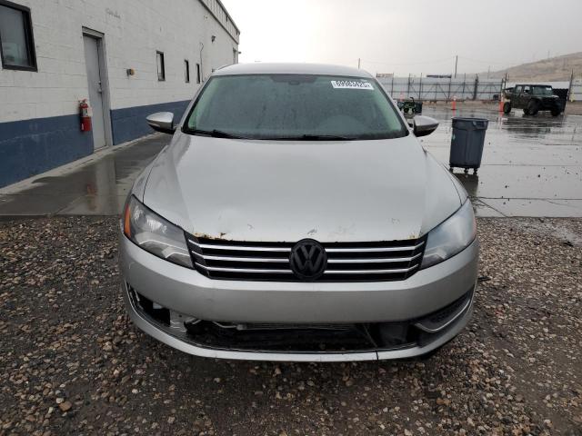 1VWAH7A33CC103153 - 2012 VOLKSWAGEN PASSAT S Күміс фото 5