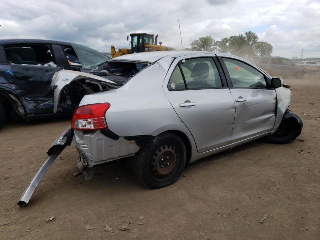 JTDBT4K33C1416993 - 2012 TOYOTA YARIS SILVER photo 3