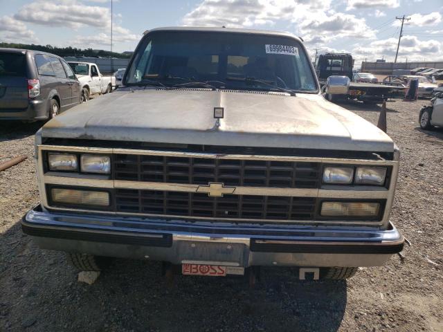 1GNFV16C1KF183094 - 1989 CHEVROLET SUBURBAN V1500 BLUE photo 5