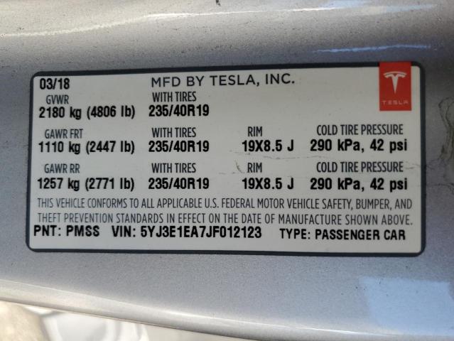 5YJ3E1EA7JF012123 - 2018 TESLA MODEL 3 SILVER photo 12