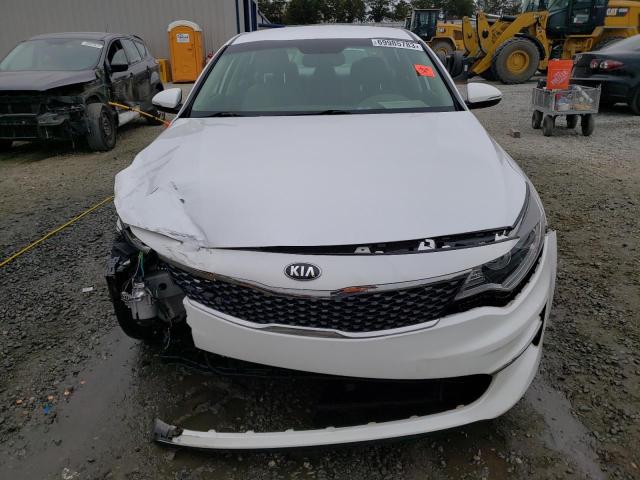 5XXGU4L39GG119738 - 2016 KIA OPTIMA EX WHITE photo 5