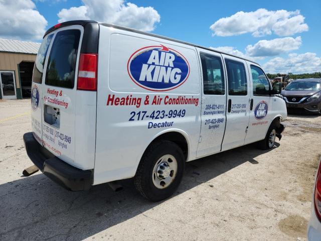 1GCWGAFG5H1348303 - 2017 CHEVROLET EXPRESS G2500 WHITE photo 3