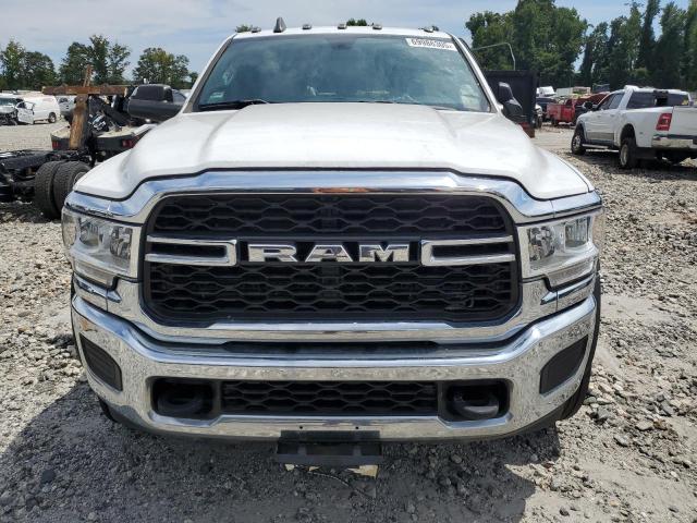 3C7WRNEL4MG519105 - 2021 RAM 5500 WHITE photo 5