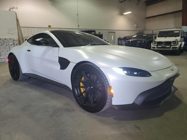 SCFSMGAWXKGN01417 - 2019 ASTON MARTIN VANTAGE WHITE photo 4