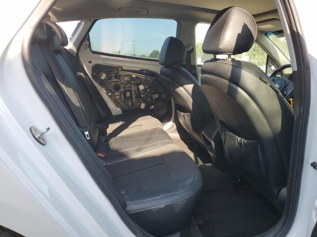 5XXGT4L35JG241863 - 2018 KIA OPTIMA LX 白色 照片 10