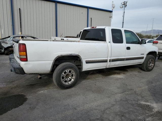 1GCGC29U5YE392592 - 2000 CHEVROLET SILVERADO C2500 WHITE photo 3