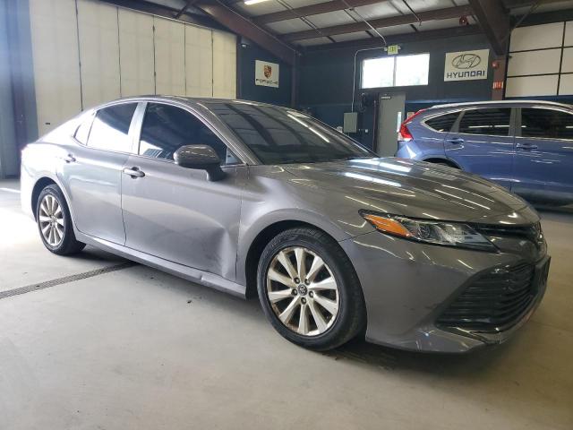 4T1B11HK5KU242002 - 2019 TOYOTA CAMRY L GRAY photo 4