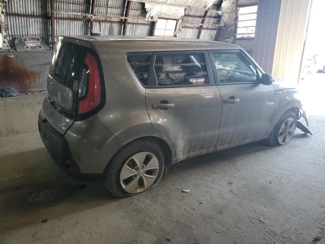 KNDJN2A21G7282992 - 2016 KIA SOUL GRAY photo 3